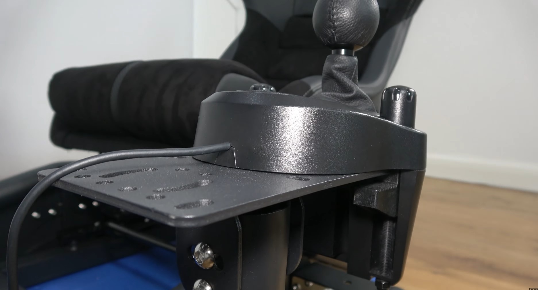 TR8 Pro Shifter Mount